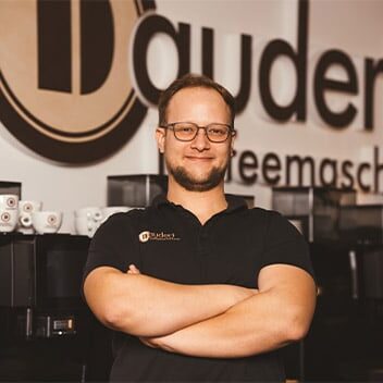 christian-schinzel-portrait3